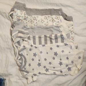 Gerber Organics 5 pack onesies